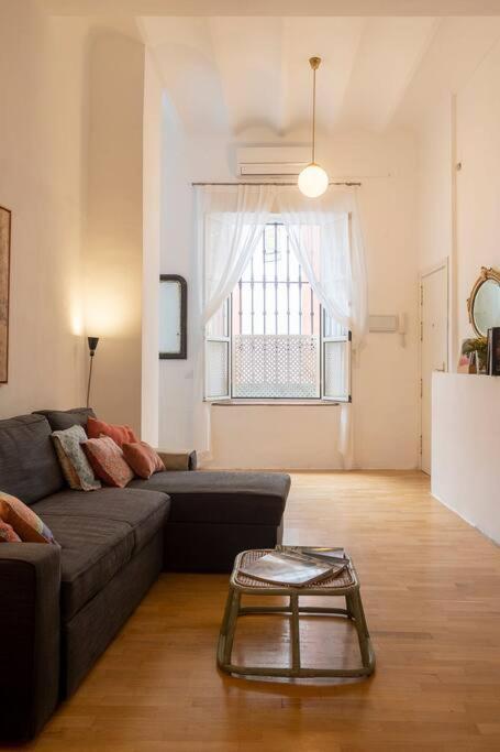 Precioso Apartamento Nuevo En Sevilla Centro 4Pax Esterno foto